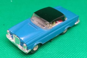 4858 Mercedes 300 SE Coupe